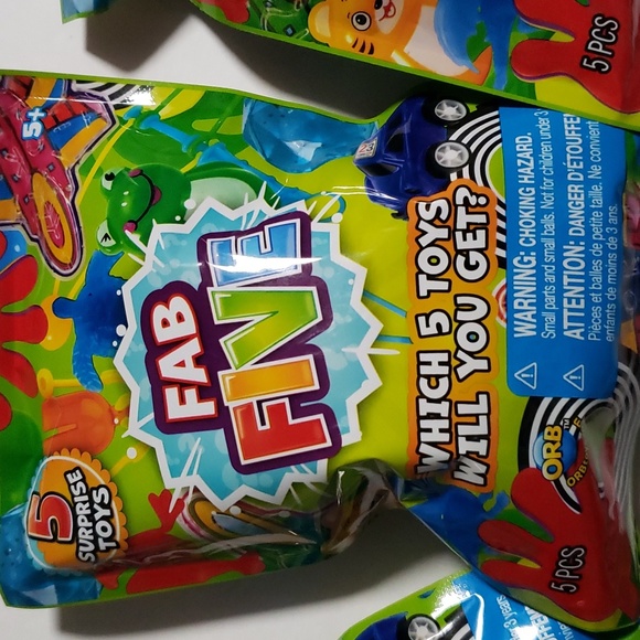 Lot of 6 Mystery Fab Five and Ryan's World Build It Minis (Red Titan/Gus/ Panda) - Picture 5 of 7